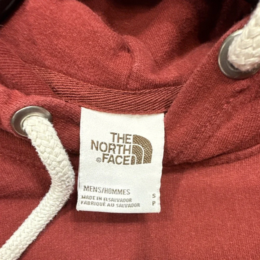 The North Face Men's Maroon Pullover Hoodie Logo Pockets Drawstring Size S
